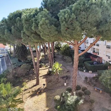 Coquet Centre Port Cap D'agde * Agde
